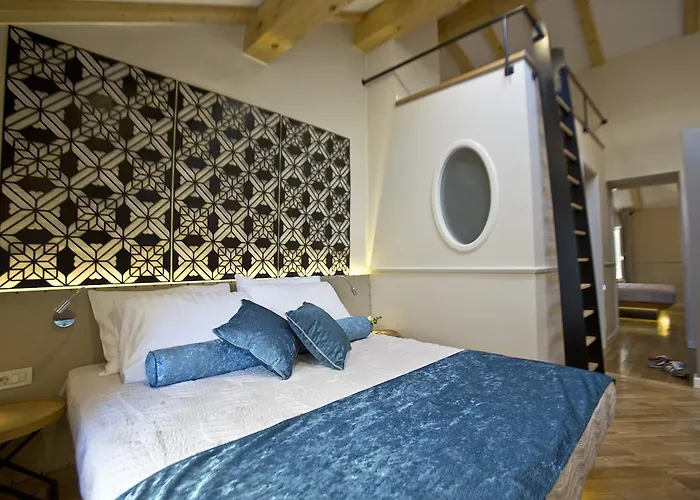 Borelli Palace & Borelli Blue